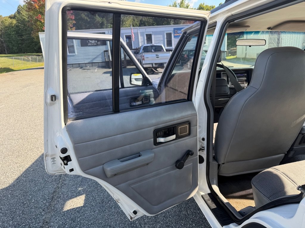 Used 1996 Jeep Cherokee SE AWD/4WD image 22