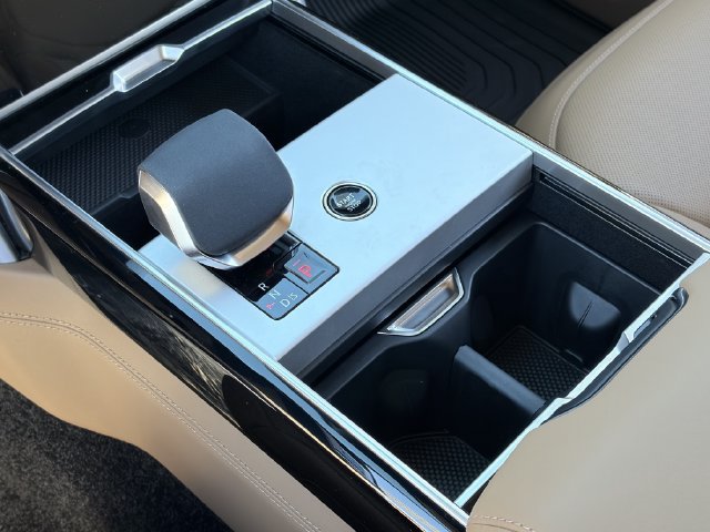 New 2026 Land Rover Range Rover SE AWD/4WD image 9