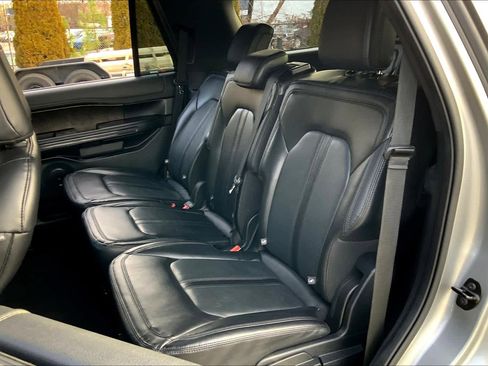 Used 2021 Ford Expedition Limited RWD image 21