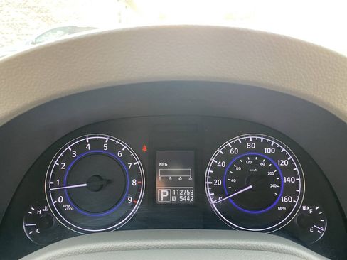 Used 2010 INFINITI G37 x Sedan w/ Premium Pkg AWD/4WD image 26