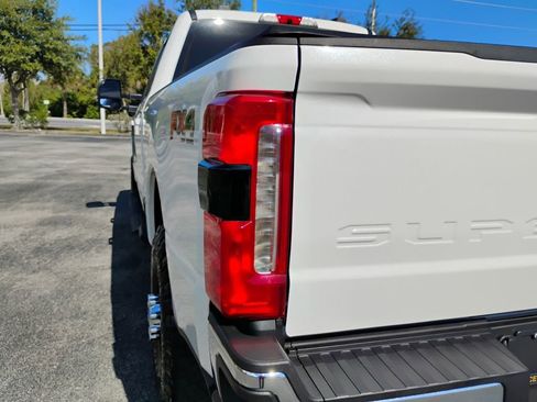 Used 2024 Ford F250 Lariat image 14