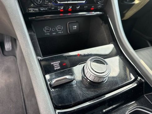 Certified 2022 Jeep Grand Cherokee L Limited image 10