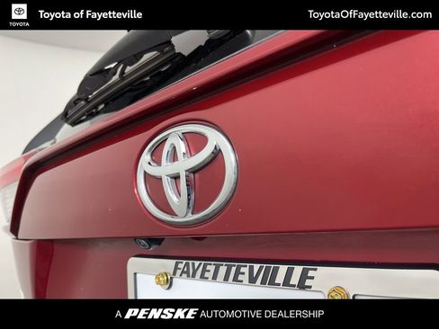 Used 2023 Toyota RAV4 XLE AWD/4WD image 11