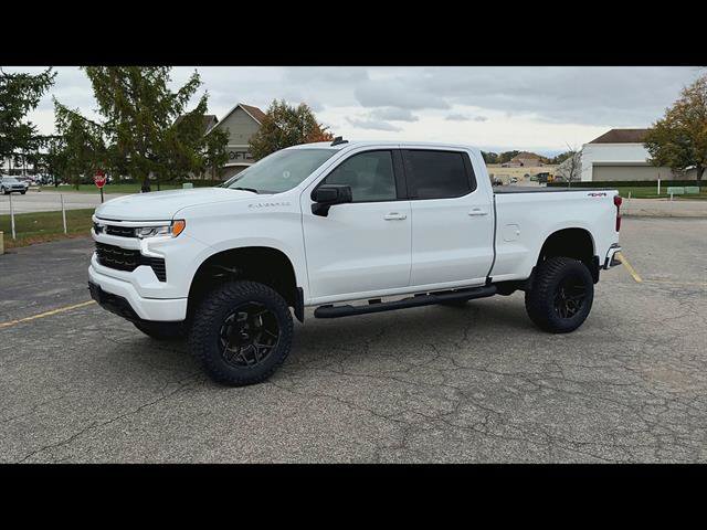 Used 2024 Chevrolet Silverado 1500 RST w/ Protection Package AWD/4WD image 32