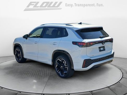 New 2026 Volkswagen Tiguan SEL R-Line image 5