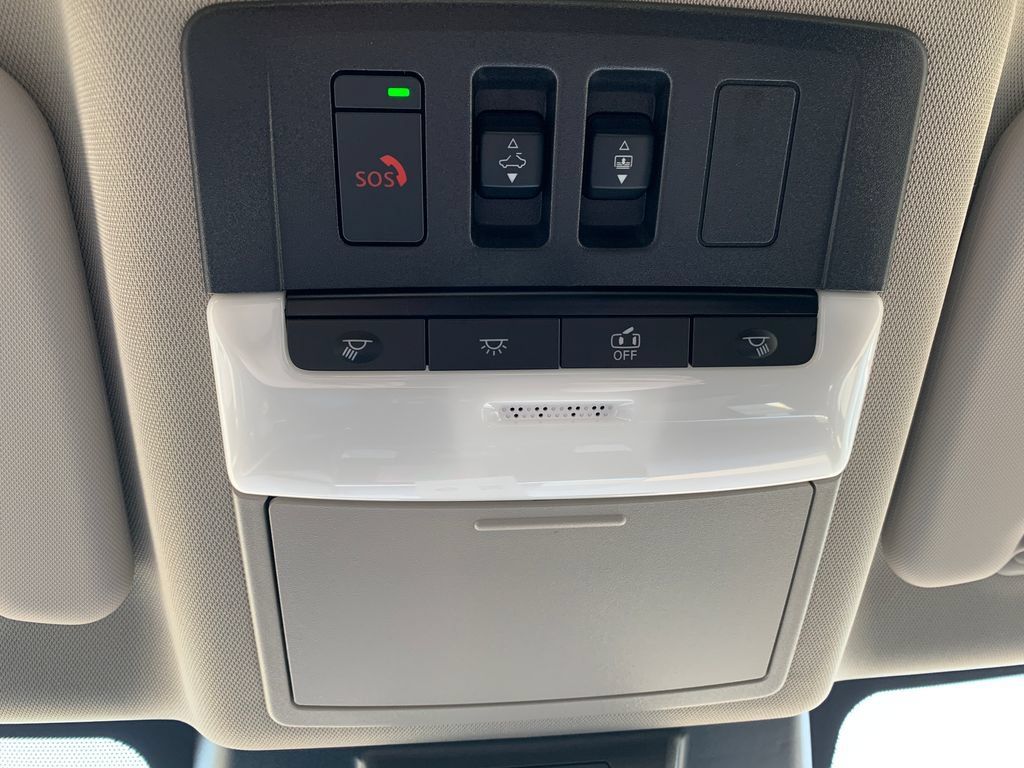 New 2026 Nissan Rogue Platinum w/ Platinum Premium Package AWD/4WD image 19
