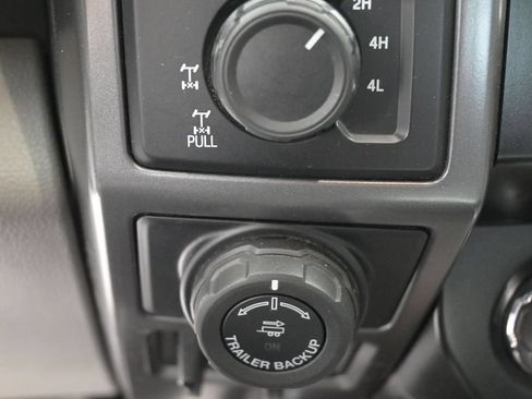 Used 2016 Ford F150 XLT w/ Equipment Group 302A Luxury AWD/4WD image 30