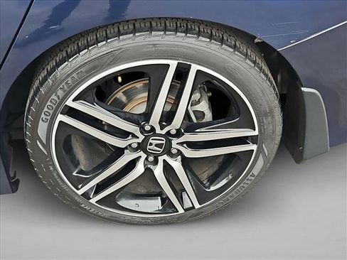 Used 2016 Honda Accord Sport image 22
