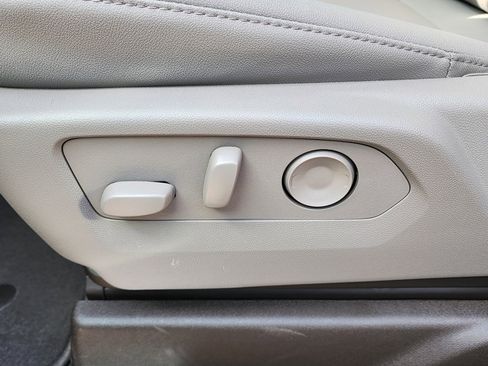 New 2026 GMC Sierra 1500 SLT w/ SLT Premium Plus Package image 18