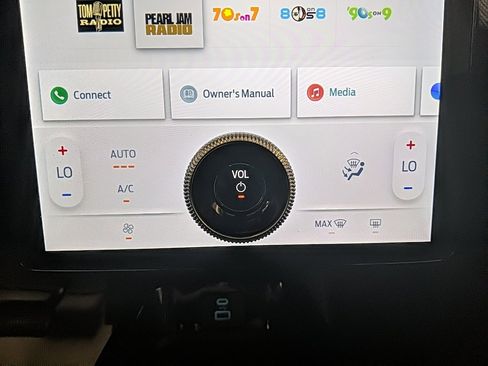 Used 2024 Ford Mustang Mach-E Select image 17