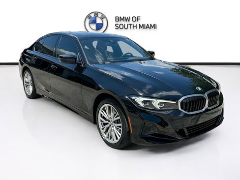 Certified 2023 BMW 330i Sedan w/ Convenience Package RWD image 1