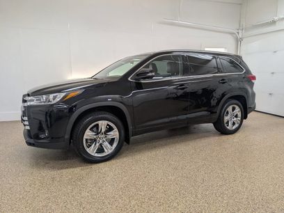 Used 2019 Toyota Highlander AWD V6