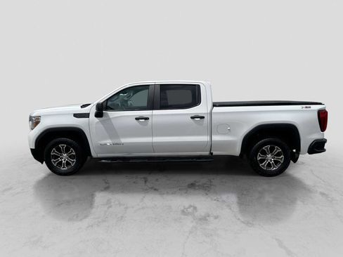 Used 2019 GMC Sierra 1500 4x4 Crew Cab w/ Convenience Package image 3