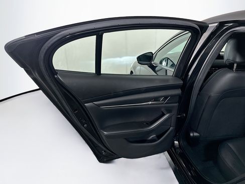 Used 2021 MAZDA MAZDA3 s image 25