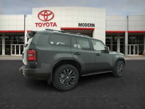 New 2026 Toyota Land Cruiser Base image 21