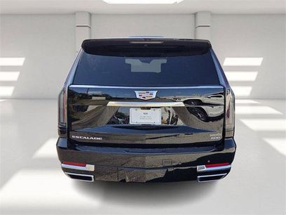 New 2026 Cadillac Escalade ESV Luxury w/ Touring Package