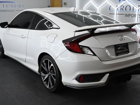 Used 2020 Honda Civic Si image 2