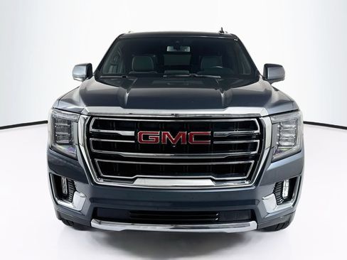 Used 2021 GMC Yukon SLT w/ SLT Luxury Plus Package AWD/4WD image 2