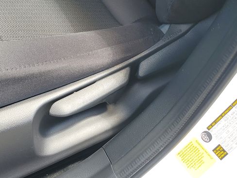 Certified 2024 Toyota Prius LE FWD image 19