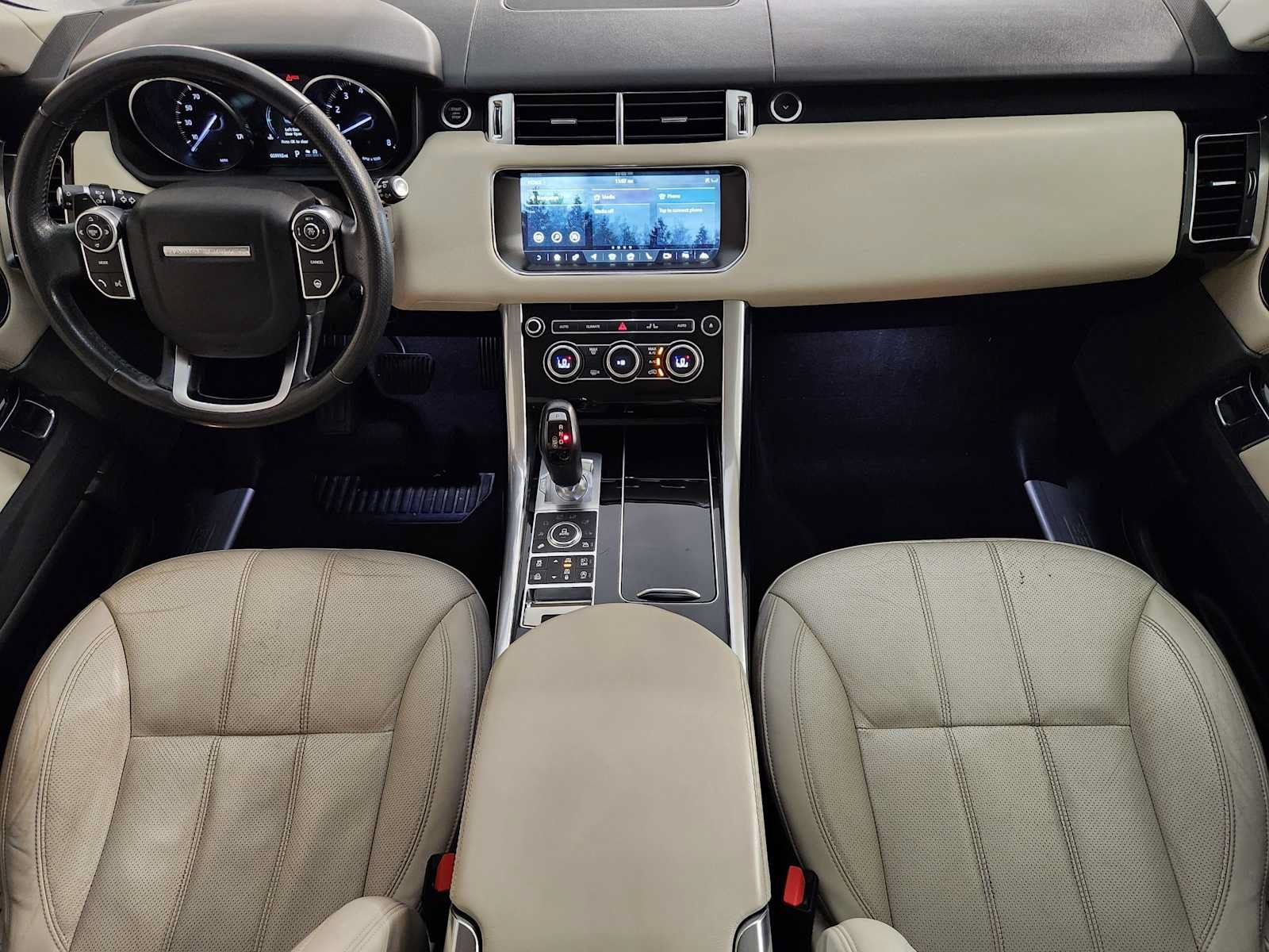 Used 2017 Land Rover Range Rover Sport AWD/4WD image 4