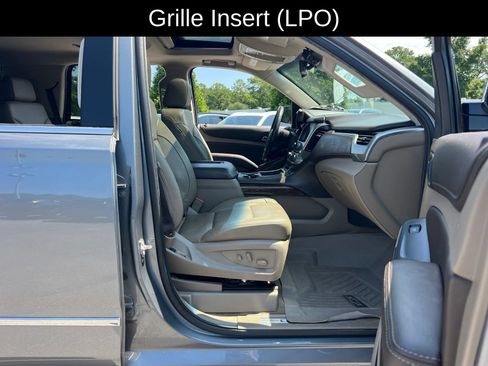 Used 2019 Chevrolet Tahoe LT w/ LT Signature Package RWD image 44