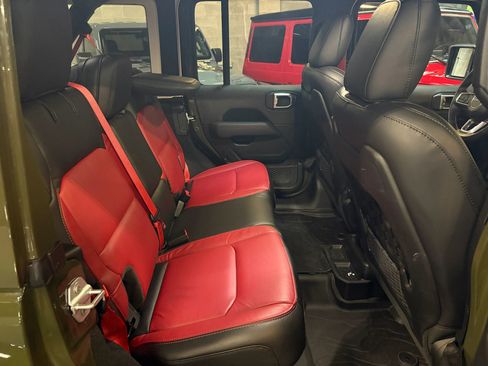 Used 2023 Jeep Wrangler Unlimited Rubicon 392 image 14