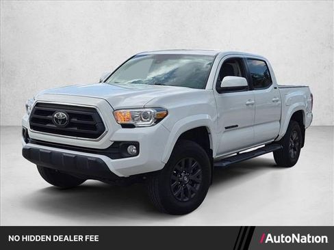 Used 2020 Toyota Tacoma SR5 RWD image 1