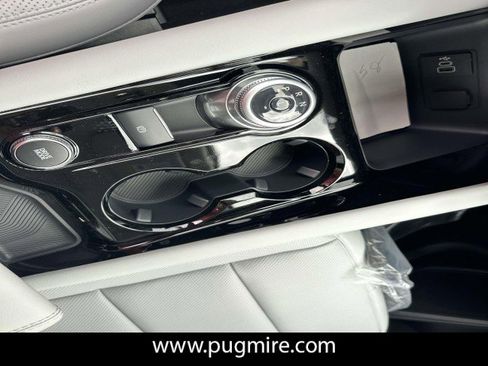 New 2026 Ford Explorer Platinum AWD/4WD image 32