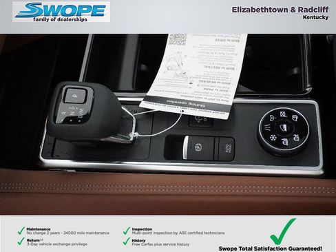 New 2025 Nissan Pathfinder Platinum w/ Cargo Package image 27