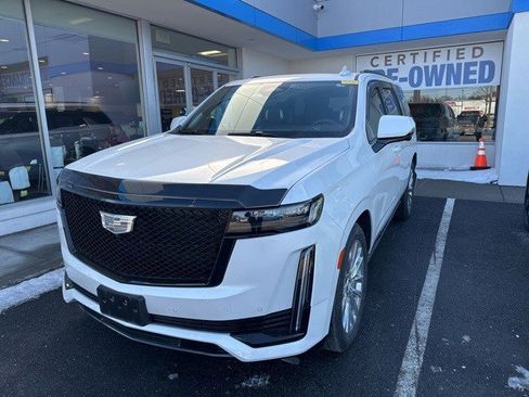 Certified 2023 Cadillac Escalade Sport Platinum w/ LPO, ONYX Package image 2