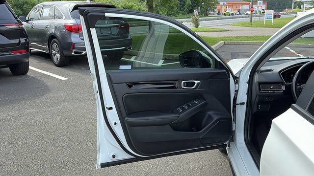 Used 2024 Honda Civic EX-L image 8