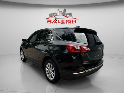 Used 2019 Chevrolet Equinox LT w/ Driver Convenience Package image 7