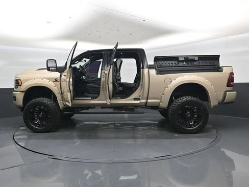 Used 2024 RAM 2500 Limited AWD/4WD image 60