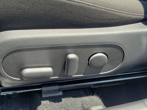 Used 2024 Hyundai Kona SEL FWD image 17