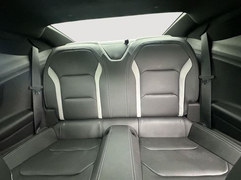 Used 2022 Chevrolet Camaro SS RWD image 12