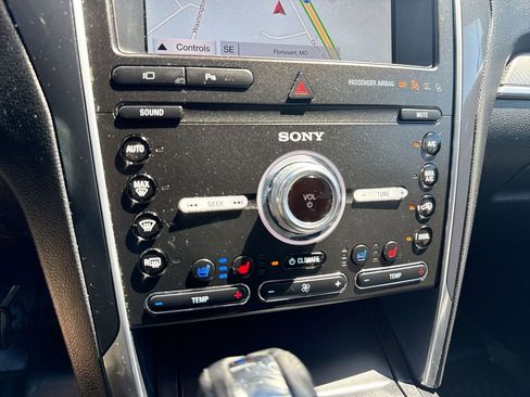 Used 2019 Ford Explorer Sport w/ Equipment Group 401A AWD/4WD image 19