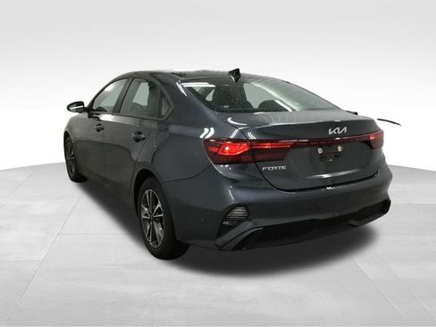 Used 2024 Kia Forte LXS image 13