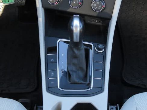 Used 2021 Volkswagen Jetta S image 20