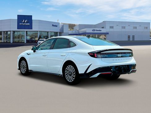 New 2025 Hyundai Sonata Limited FWD image 5