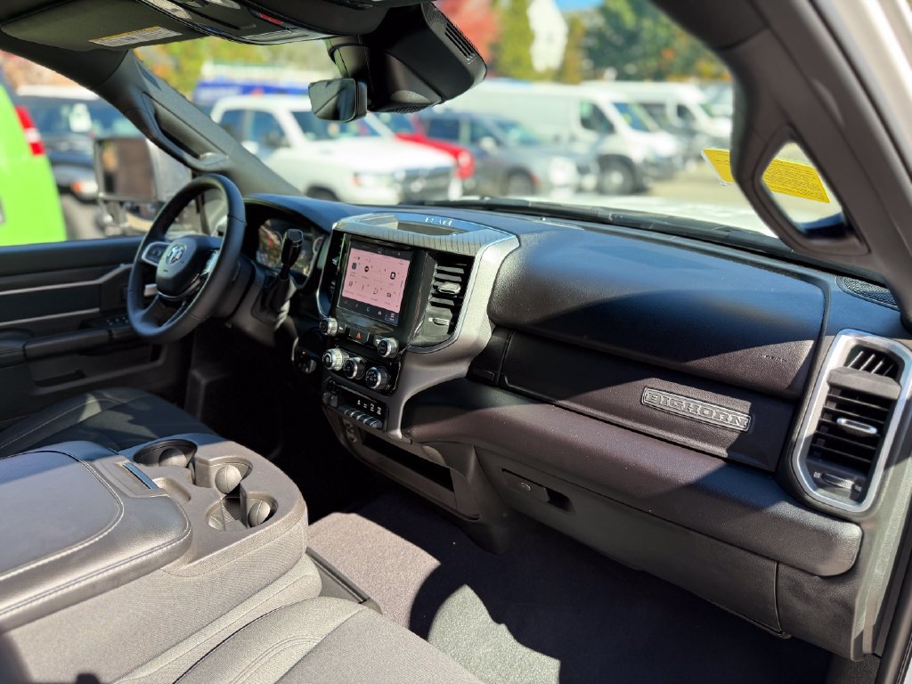 Used 2025 RAM 2500 Big Horn AWD/4WD image 19