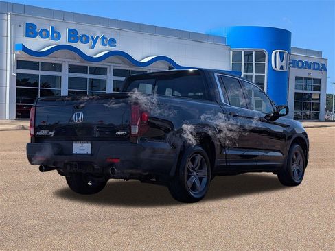 Certified 2021 Honda Ridgeline RTL image 5