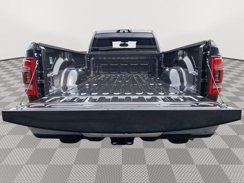 New 2024 RAM 2500 Tradesman w/ Towing Technology Group image 30