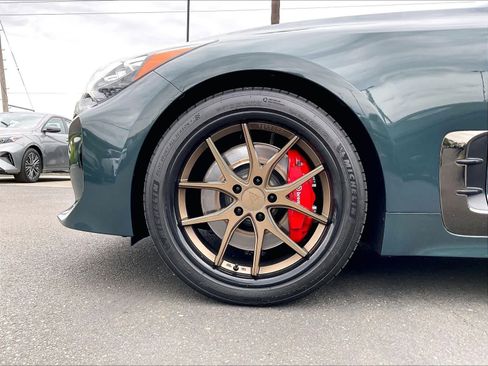 Used 2022 Kia Stinger GT2 AWD/4WD image 11