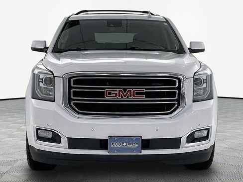 Used 2018 GMC Yukon SLT AWD/4WD image 2