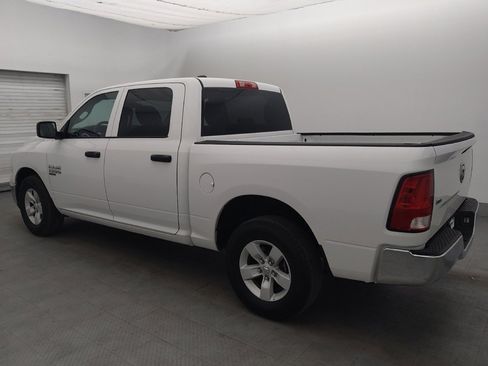 Used 2022 RAM 1500 Classic SLT RWD image 2