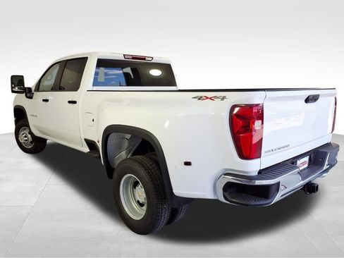 New 2026 Chevrolet Silverado 3500 W/T image 2