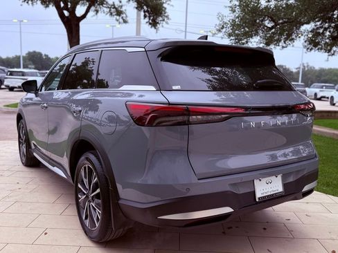 Certified 2026 INFINITI QX60 Luxe w/ Family Package AWD/4WD image 8