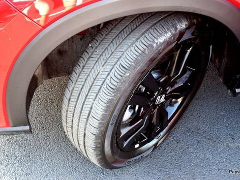 Certified 2026 Honda HR-V Sport image 7
