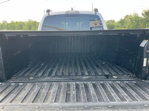 Used 2021 Toyota Tacoma SR5 image 16