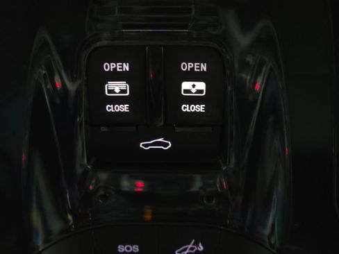 Used 2024 Dodge Hornet GT image 4